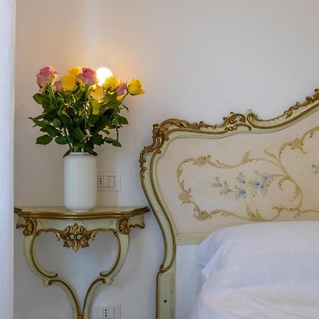 B&B Oasi Finale Ligure Exterior photo