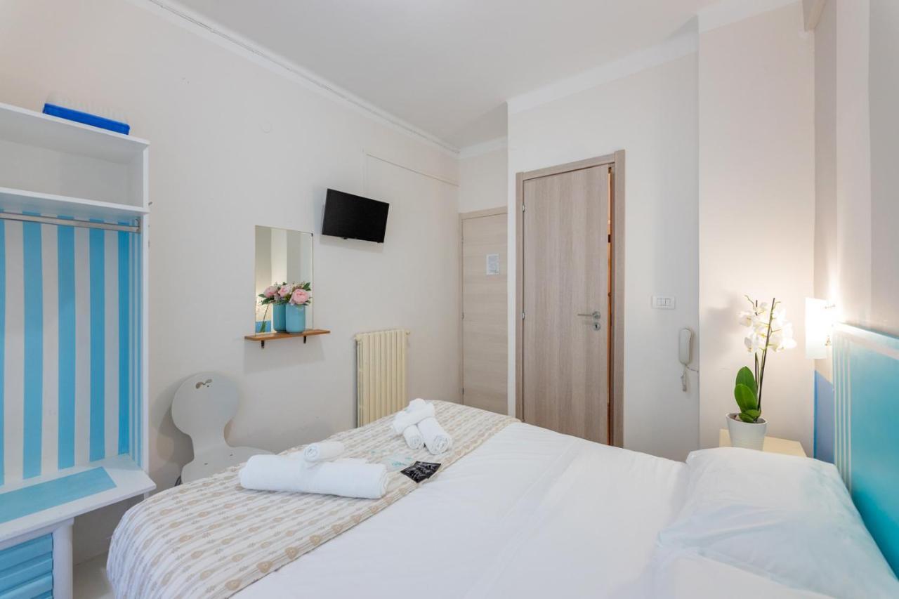 B&B Oasi Finale Ligure Exterior photo