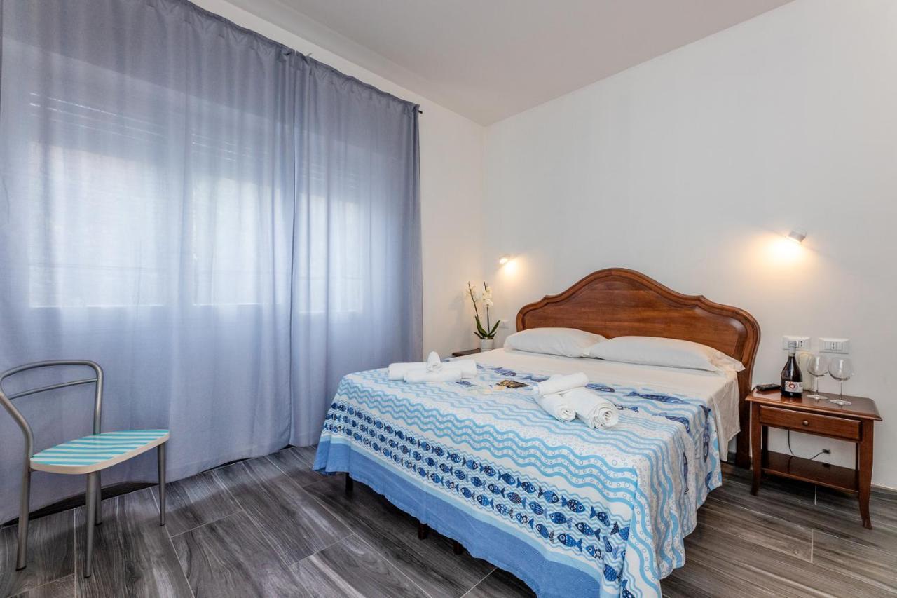 B&B Oasi Finale Ligure Exterior photo
